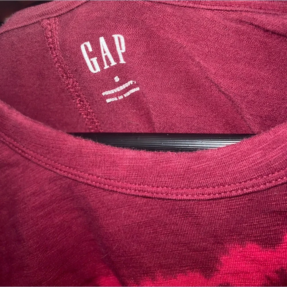 Gap Red tie dye long sleeve shirt size S - Picture 3 of 4